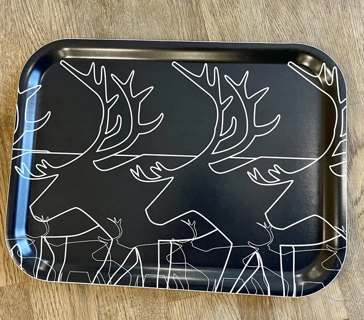 Bild 2 von Serviertablett mit Rentiermotiv im typisch schwedischen  Design
